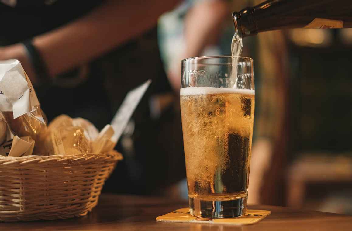 Millennials de discount beer social responsibility